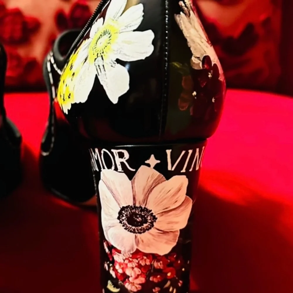 Dolce & Gabbana Mary Jane Heels - Picture 12 of 14